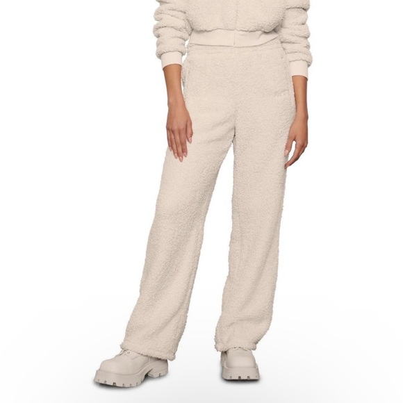 NWT SKIMS track pant (bone color) - Picture 1 of 3